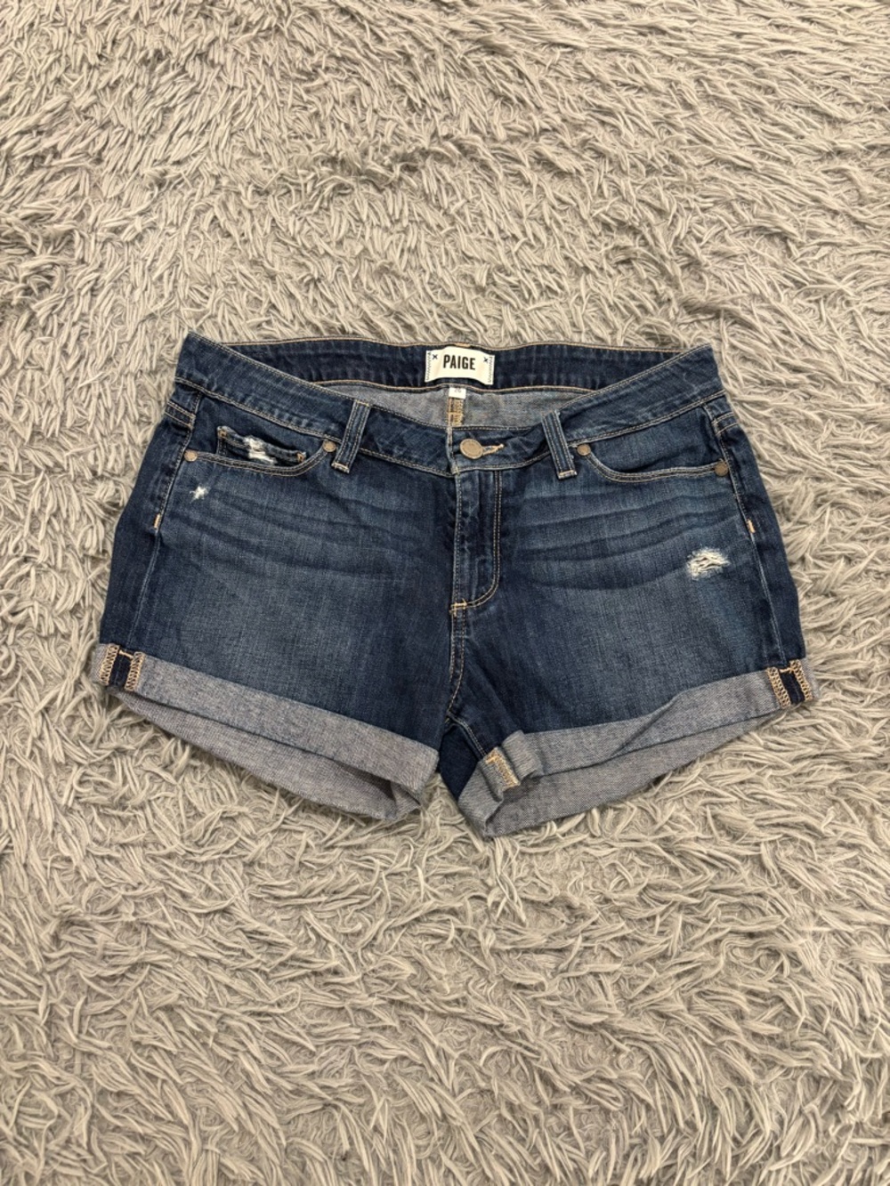 PAIGE Women’s Jimmy Jimmy Jean Shorts Dark Wash Cuffed Size 26 Summer Classic